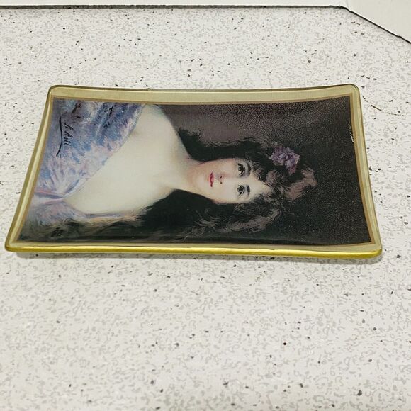 Asti Glass Pin Vanity Ring Dish Small Tray Edwardian Victorian Woman Portrait - Picture 6 of 7